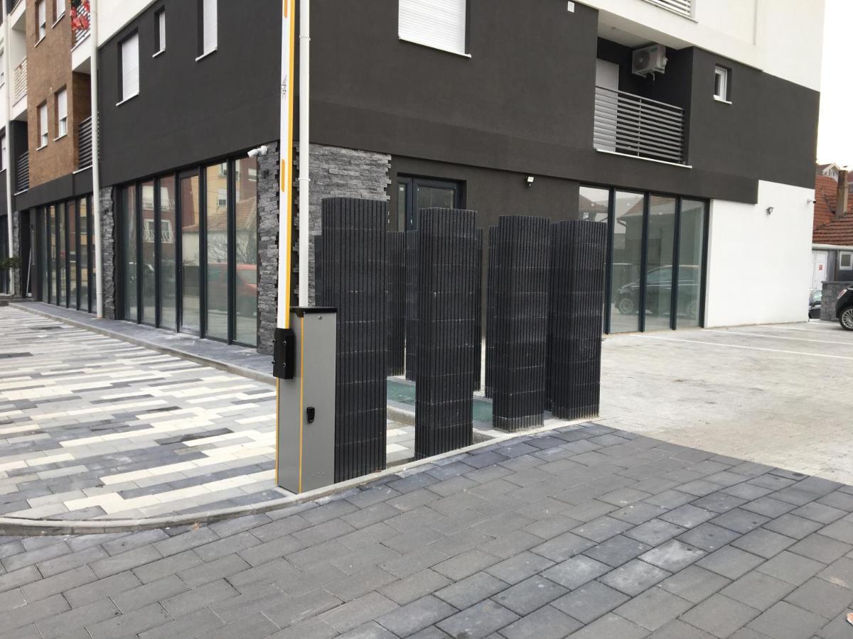 Cool Apartments With Free Parking Čačak 외부 사진