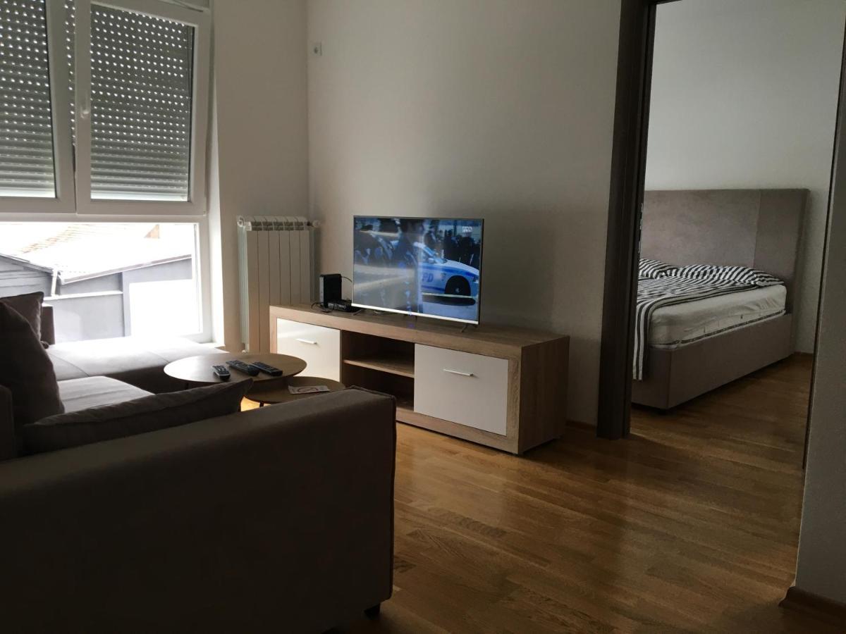 Cool Apartments With Free Parking Čačak 외부 사진