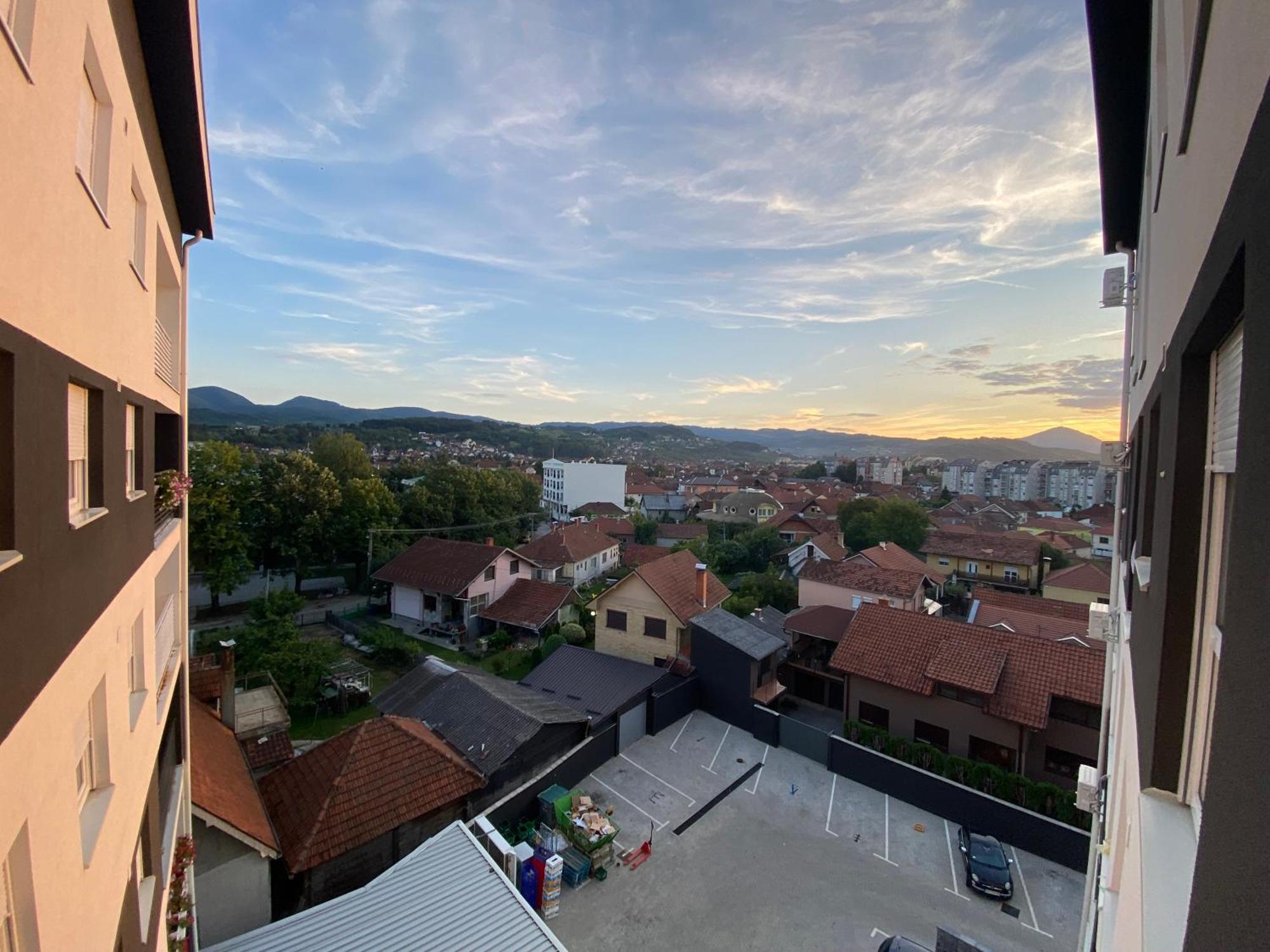 Cool Apartments With Free Parking Čačak 외부 사진